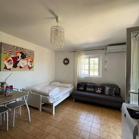 Appartement En Rez De Villa Beausite ماندوليو لا نابول المظهر الخارجي الصورة